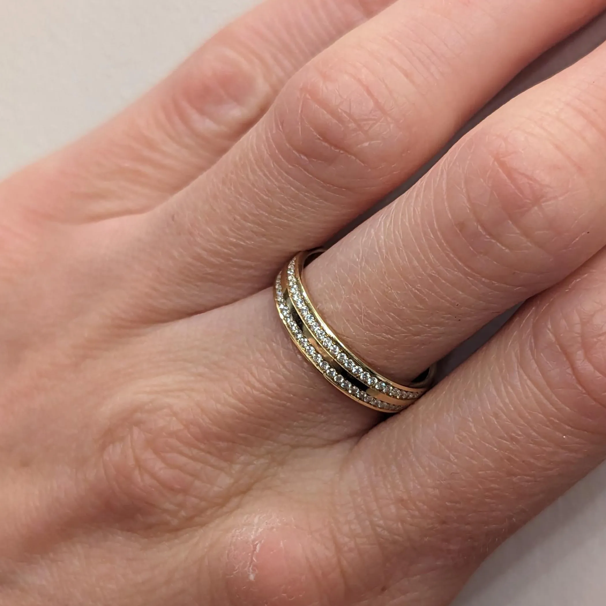 Theo Fennell Jewellery | Rings*Ladies Diamond Set 4mm Yellow Gold Band